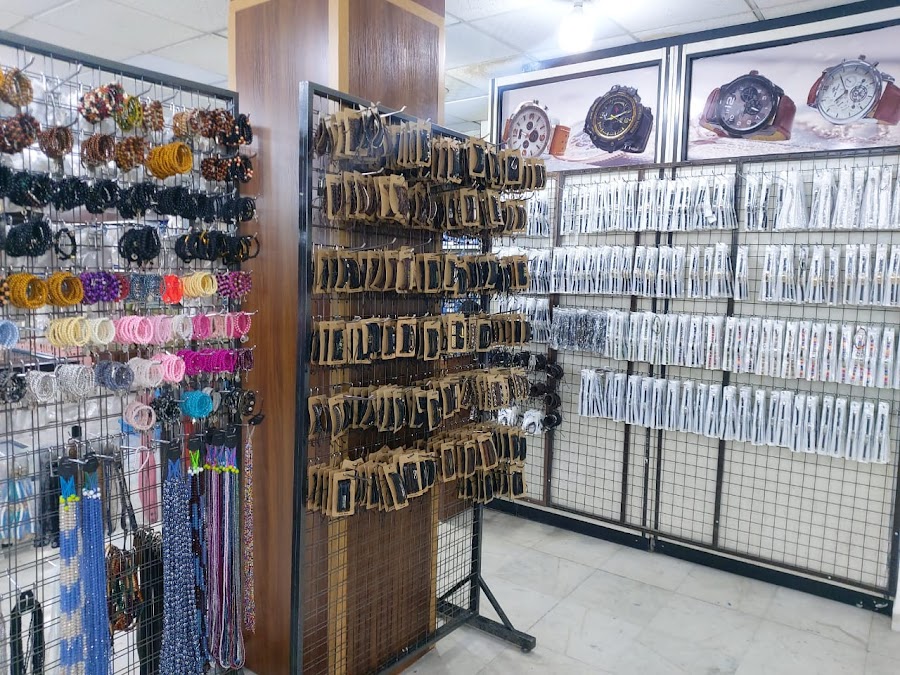 ايطاليانو للمجوهرات التقليدية والساعات والهدايا